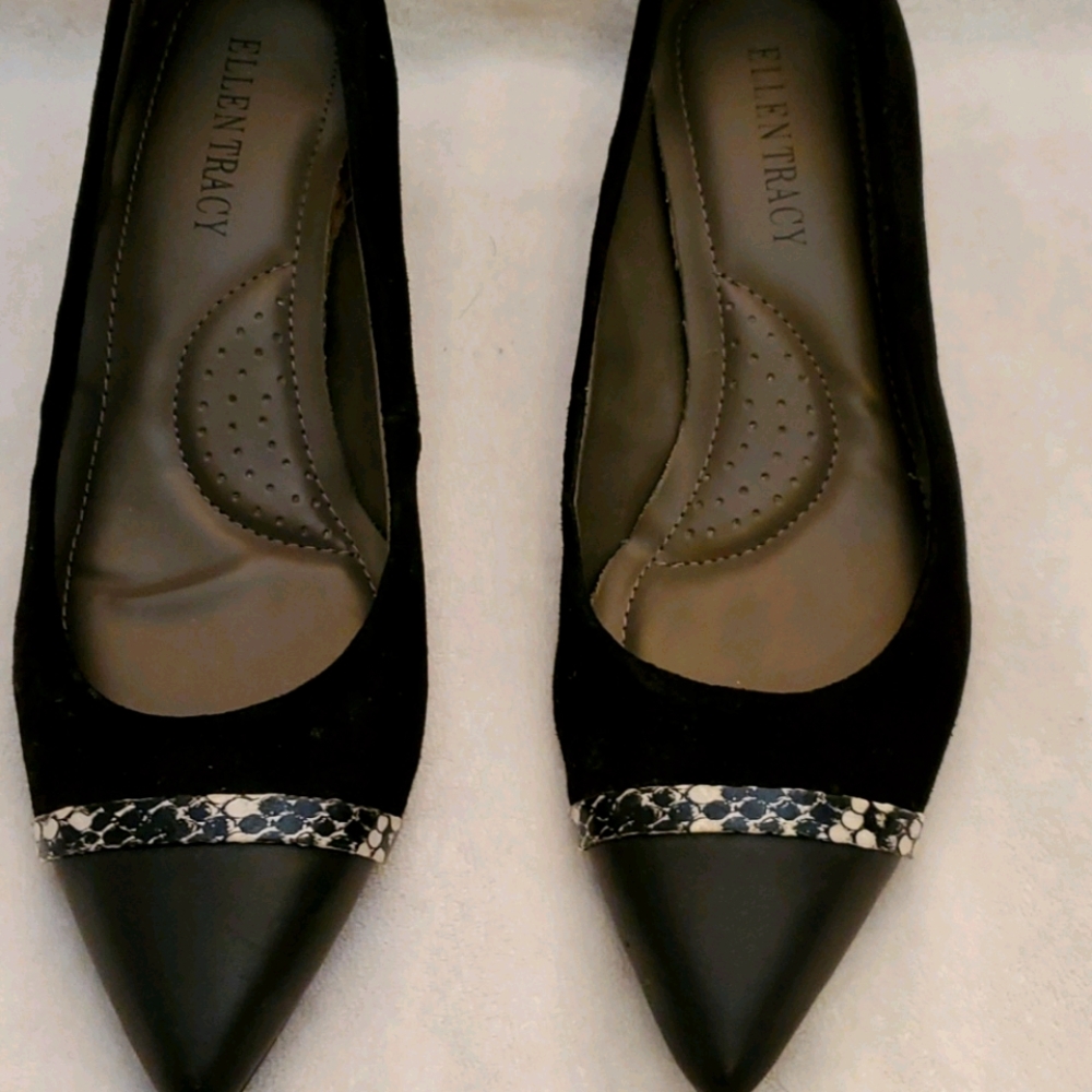 Black with faux snake trim Women's shoes